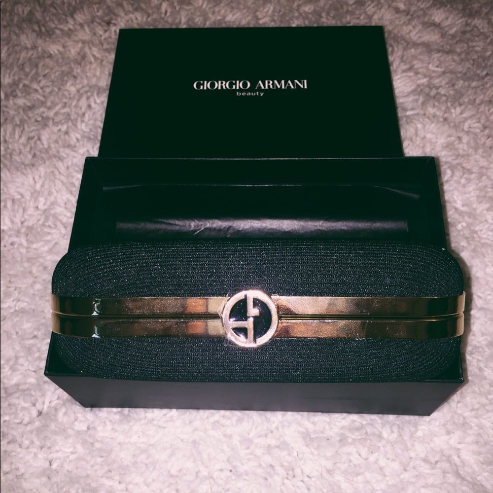 giorgio armani clutch - Picture 3 of 5